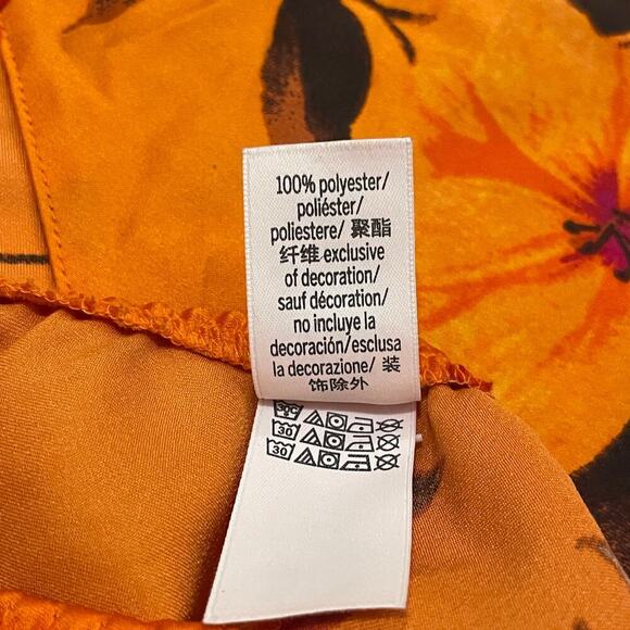 Victoria’s Secret Satin Floral Pajama Set XL | Orange Cami & Shorts, Tropical - Picture 6 of 6